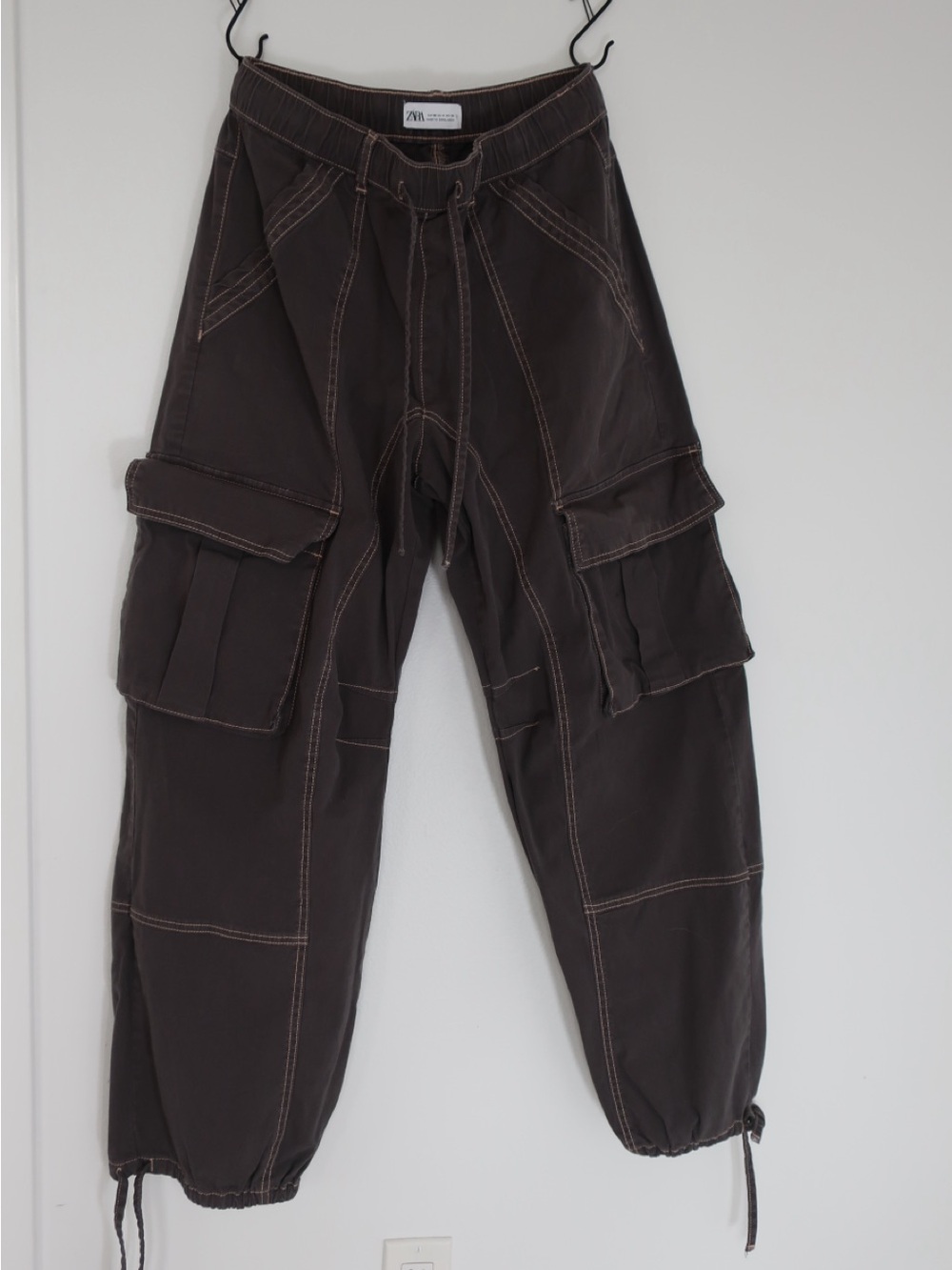Zara Women's Dark Gray Cargo Pants